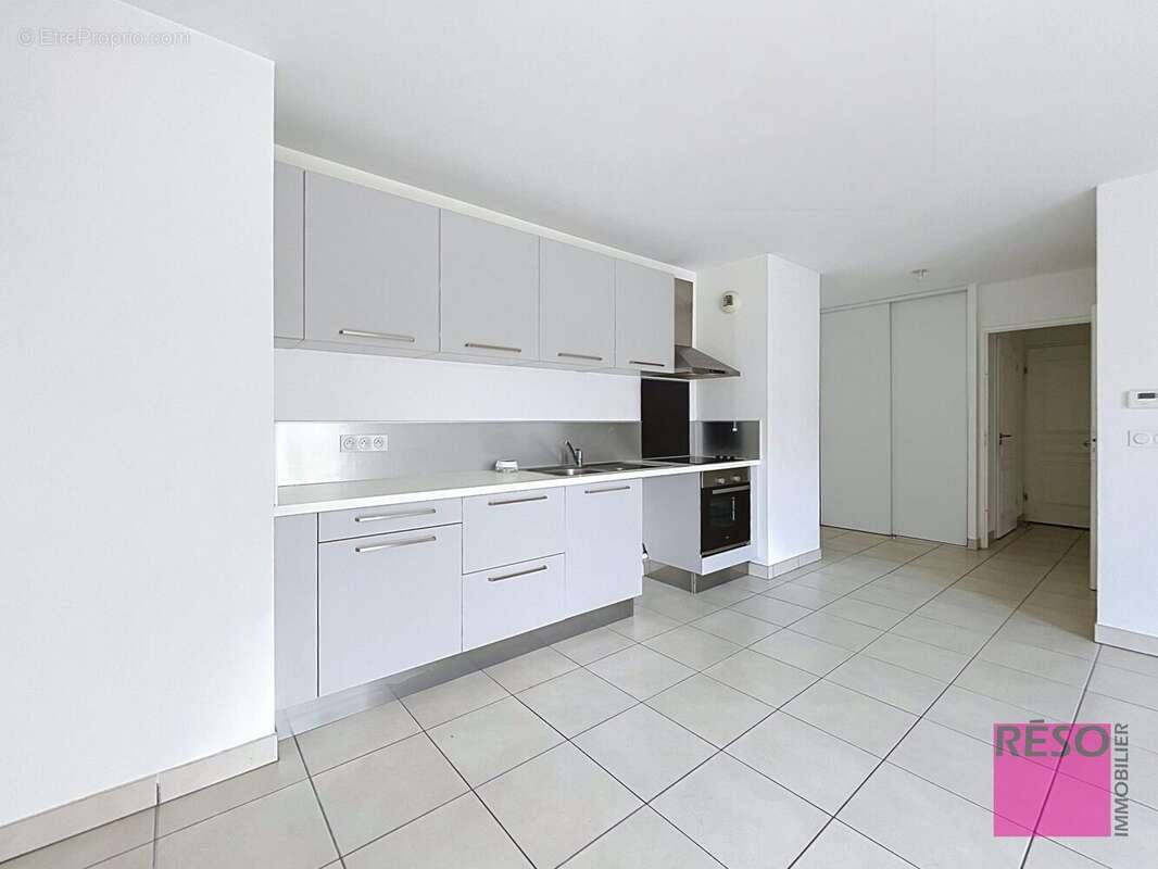 Appartement 59 m² à Annemasse  - photo 4