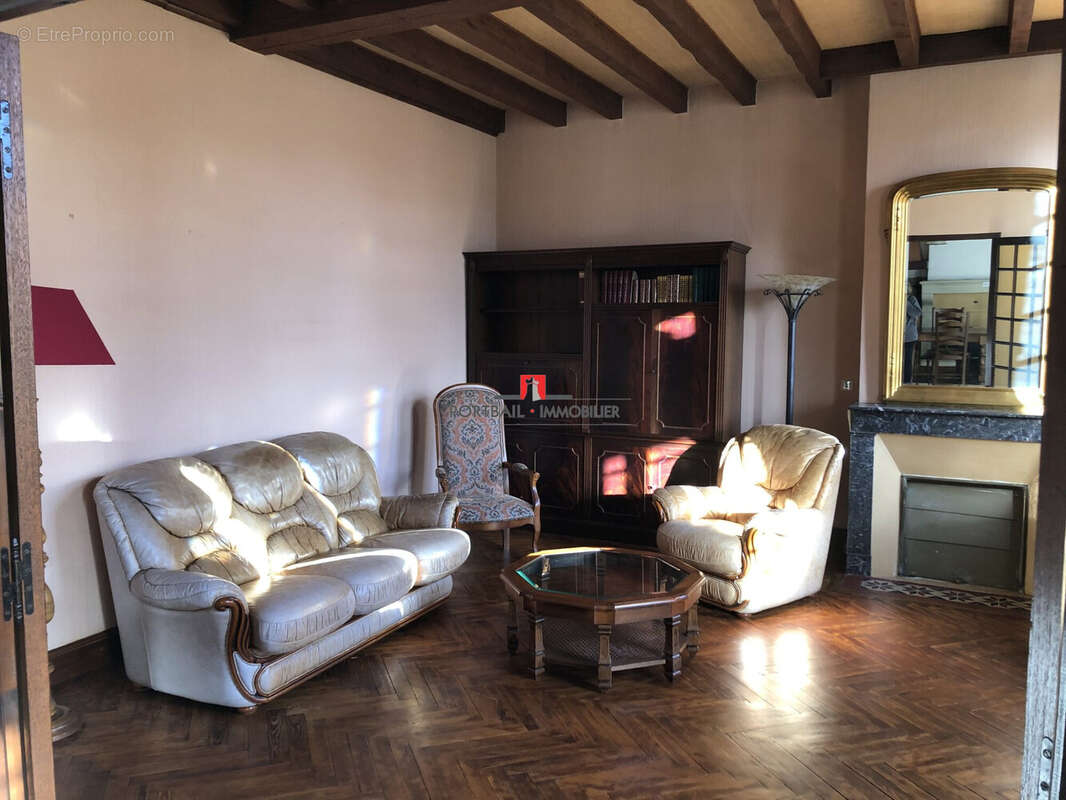Maison à PAUILLAC
