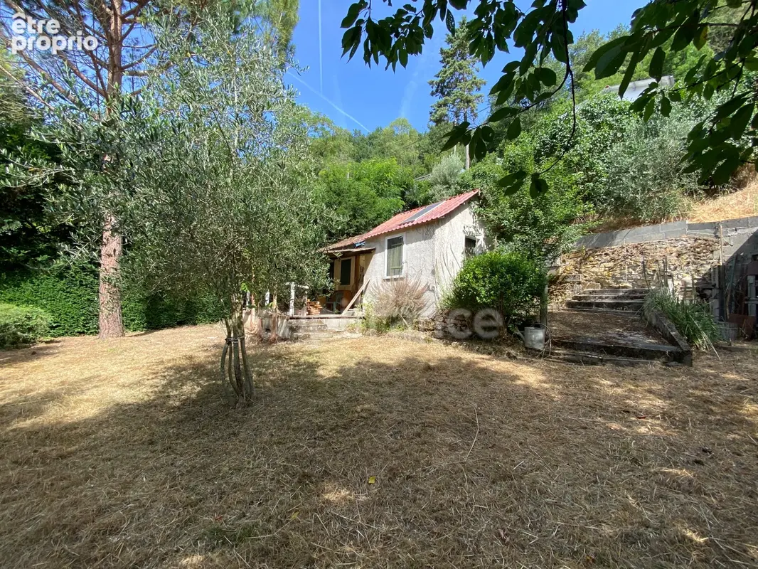 THOUARS Maison de 51m2 avec vue imprenable sur le Châtelier et joli terrain au bord du Thouet - photo 2