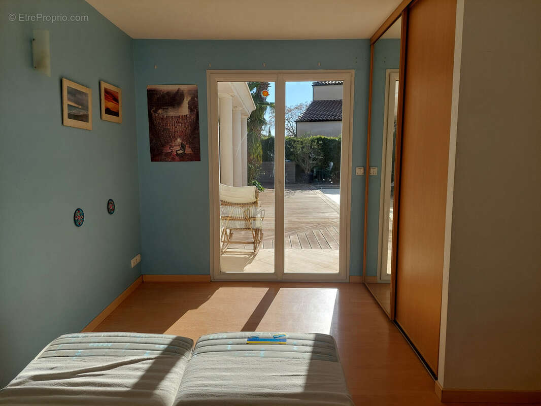 Maison à VILLENEUVE-LES-MAGUELONE