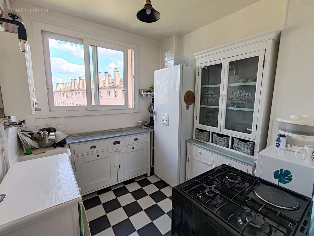 Appartement à CHELLES