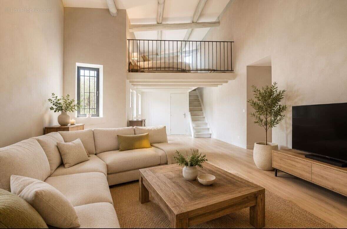 Maison à CUCURON
