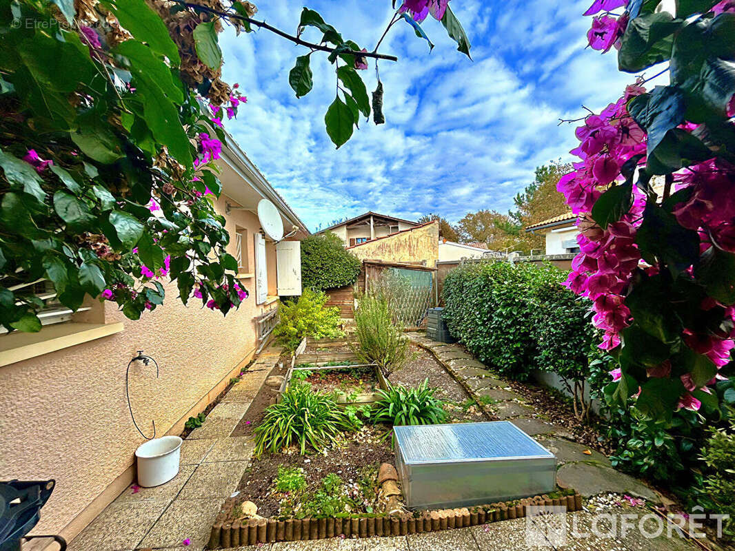 Maison à GUJAN-MESTRAS