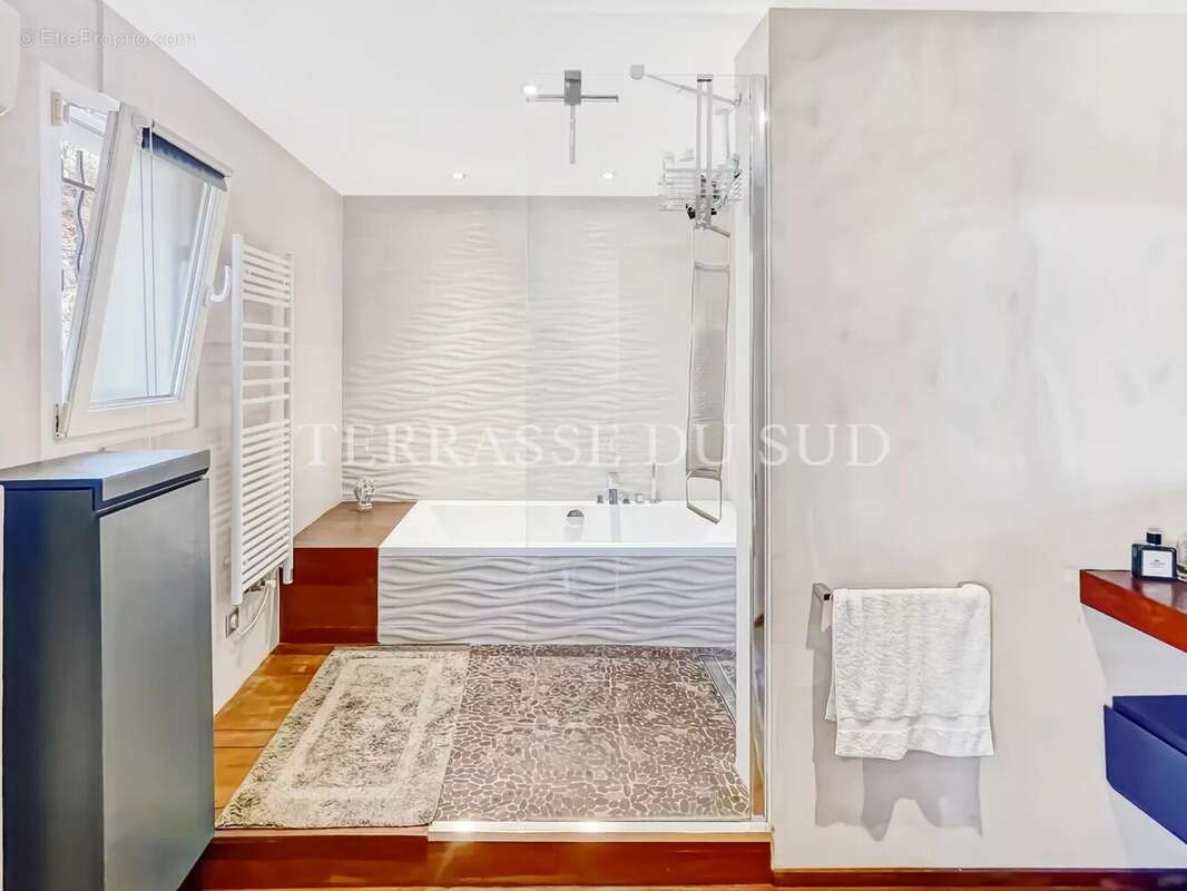 Maison à MARSEILLE-16E