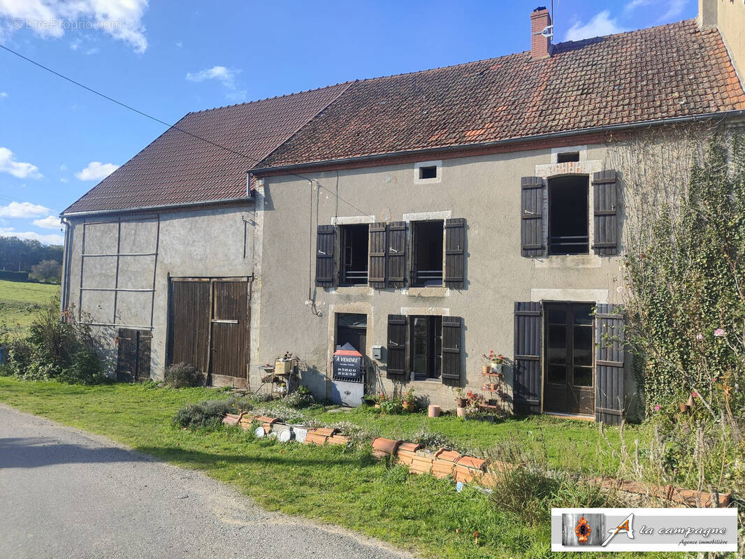 Maison à SAINT-PRIEST