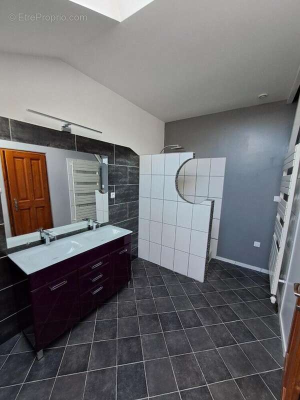 Photo 8 - Appartement à TULLINS