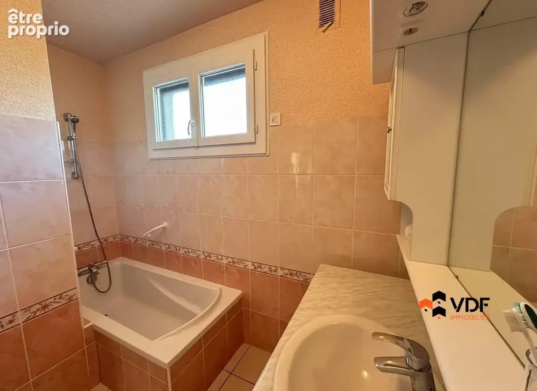 Maison 4 pièces 96 m² à vendre à Briennon (42720) - photo 9
