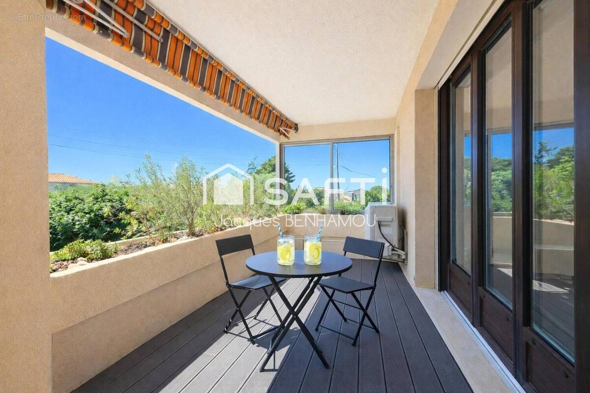 Photo 1 - Appartement à MARSEILLE-12E