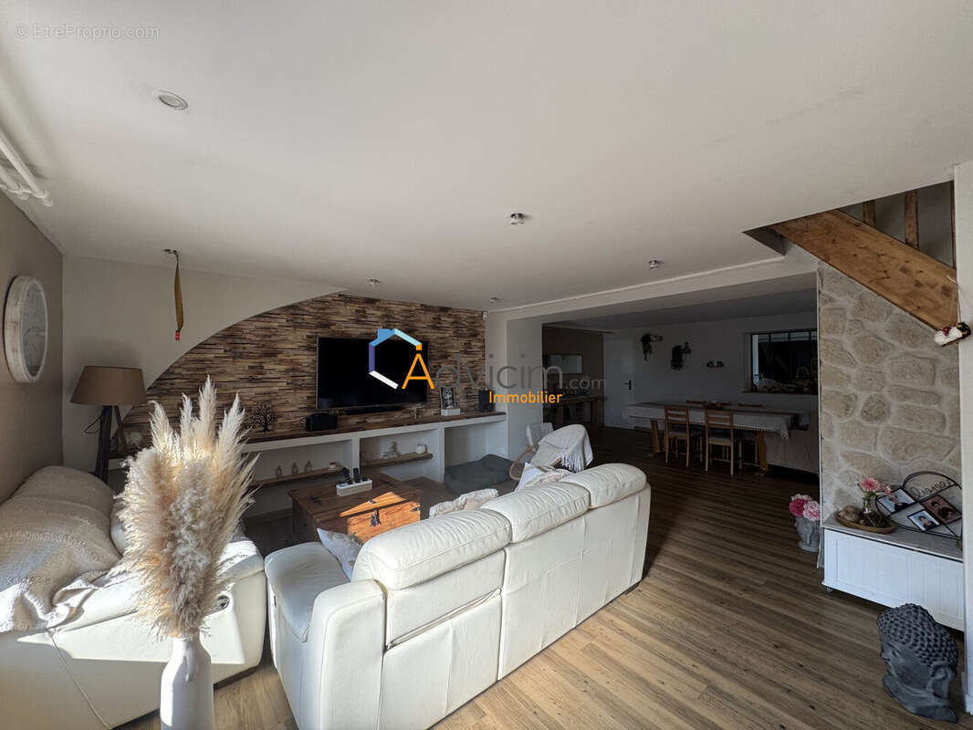 Maison 176 m² à Brumetz  - photo 3