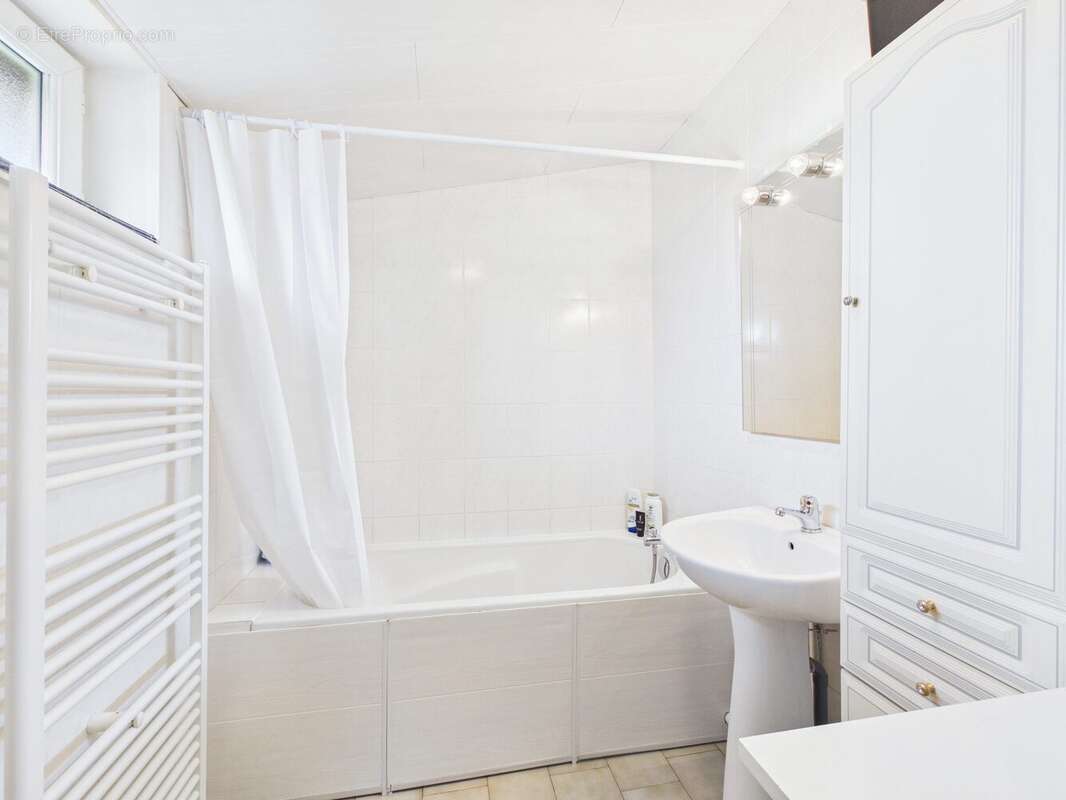 Maison à SAINT-MESMIN