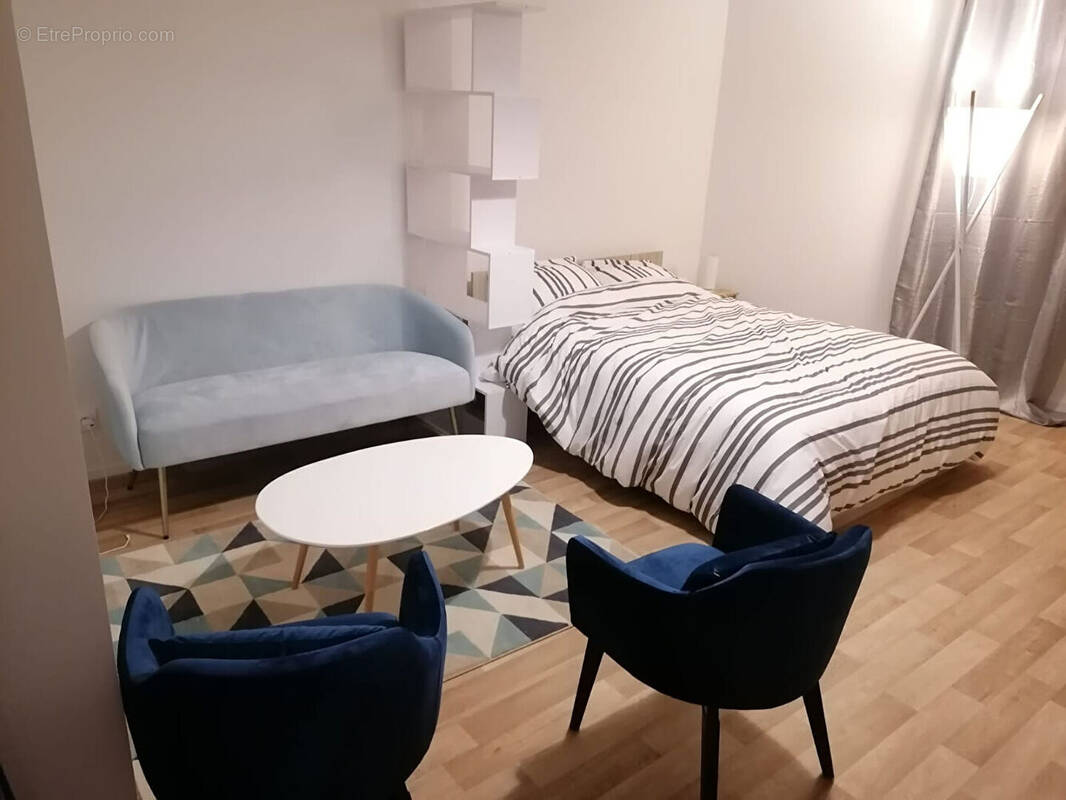 Appartement à L'ILE-SAINT-DENIS