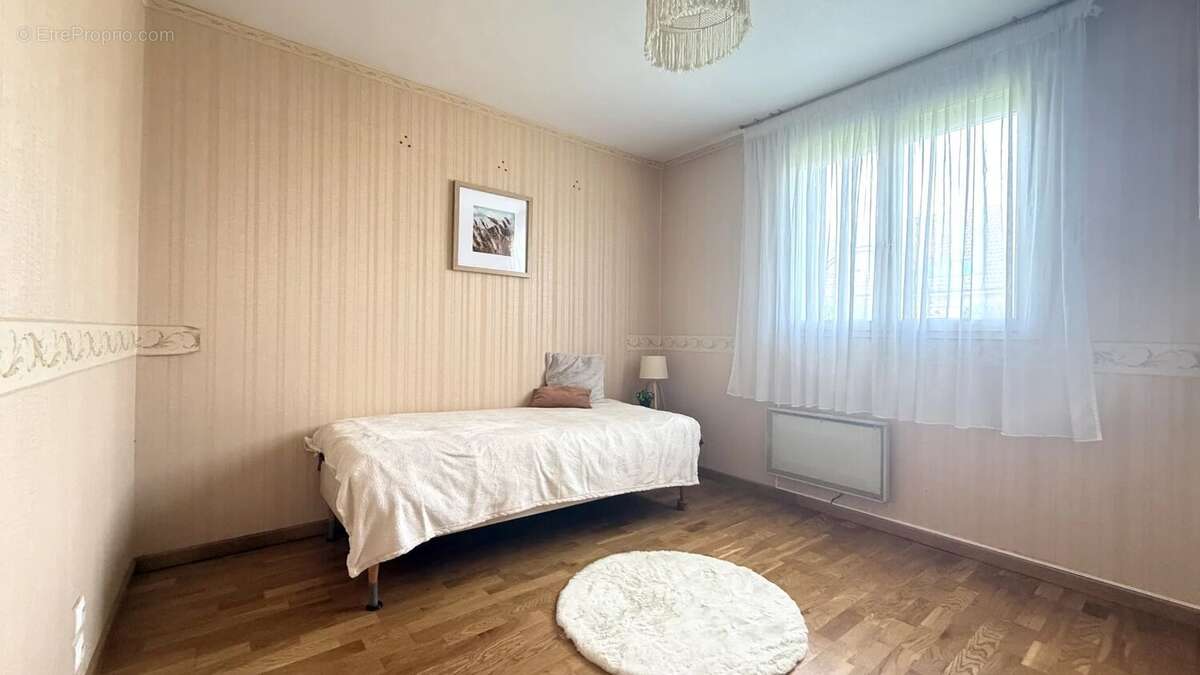 Maison à BOUFFEMONT