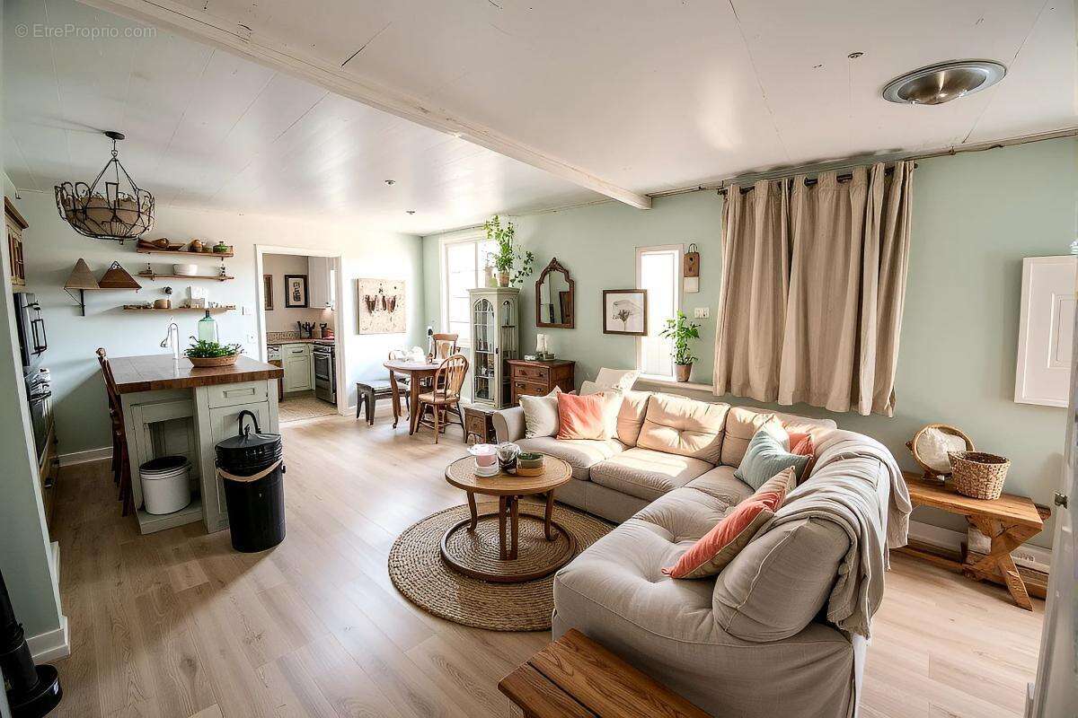 Maison à CUISE-LA-MOTTE