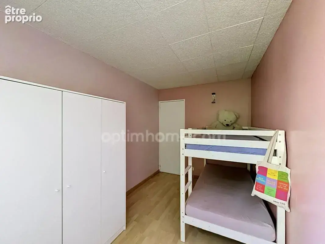 EAUBONNE (95, VAL D'OISE) – Très proche centre-ville – appartement 4 pièces F4/T4 – 65,56 m² - Stationnement extérieur - Cave - photo 9