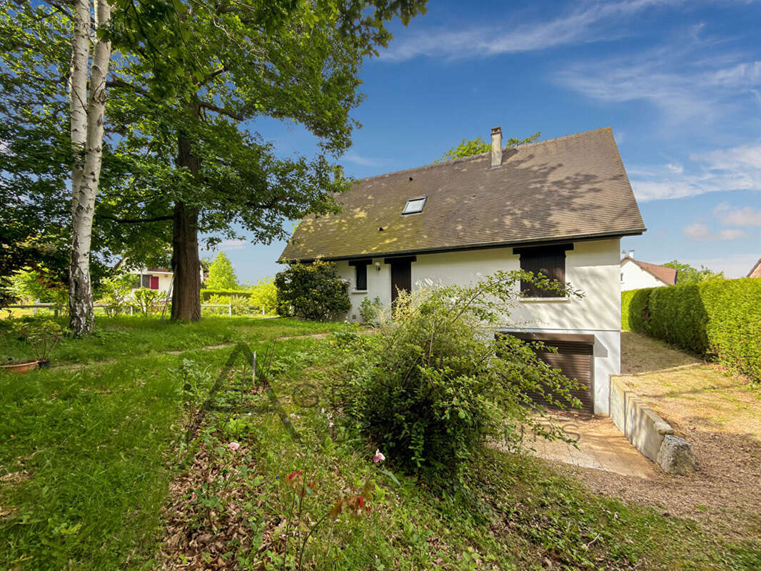Maison à SAINT-PIERRE-LES-ELBEUF
