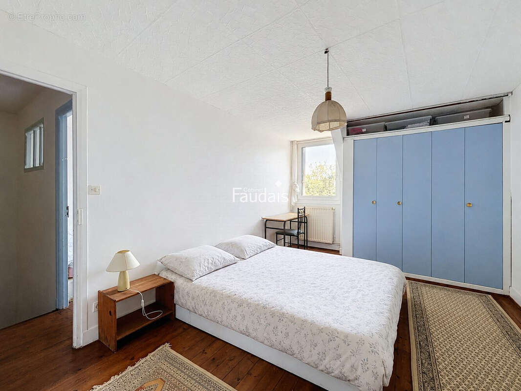 Chambre à l'étage