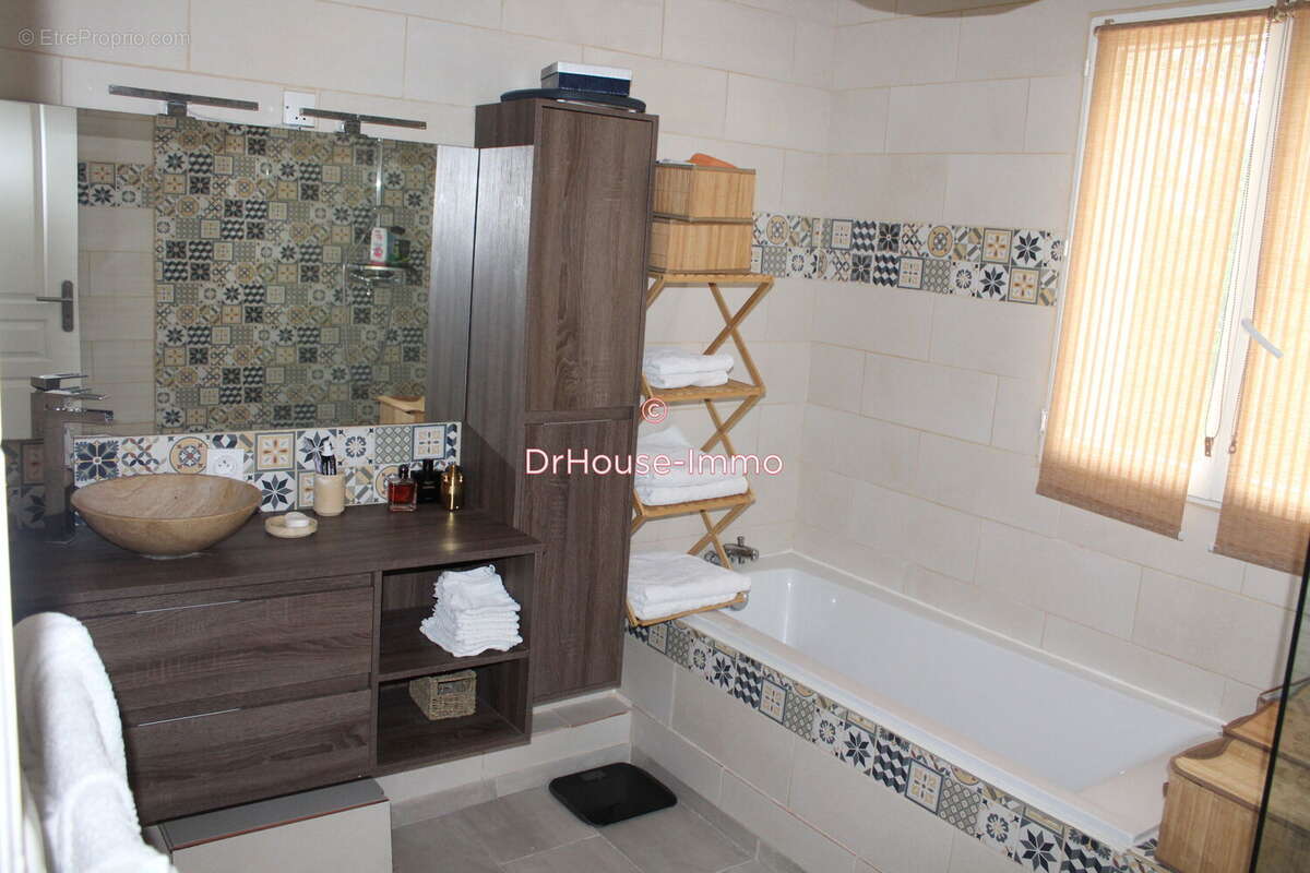 Maison 119 m² à Angouleme  - photo 44