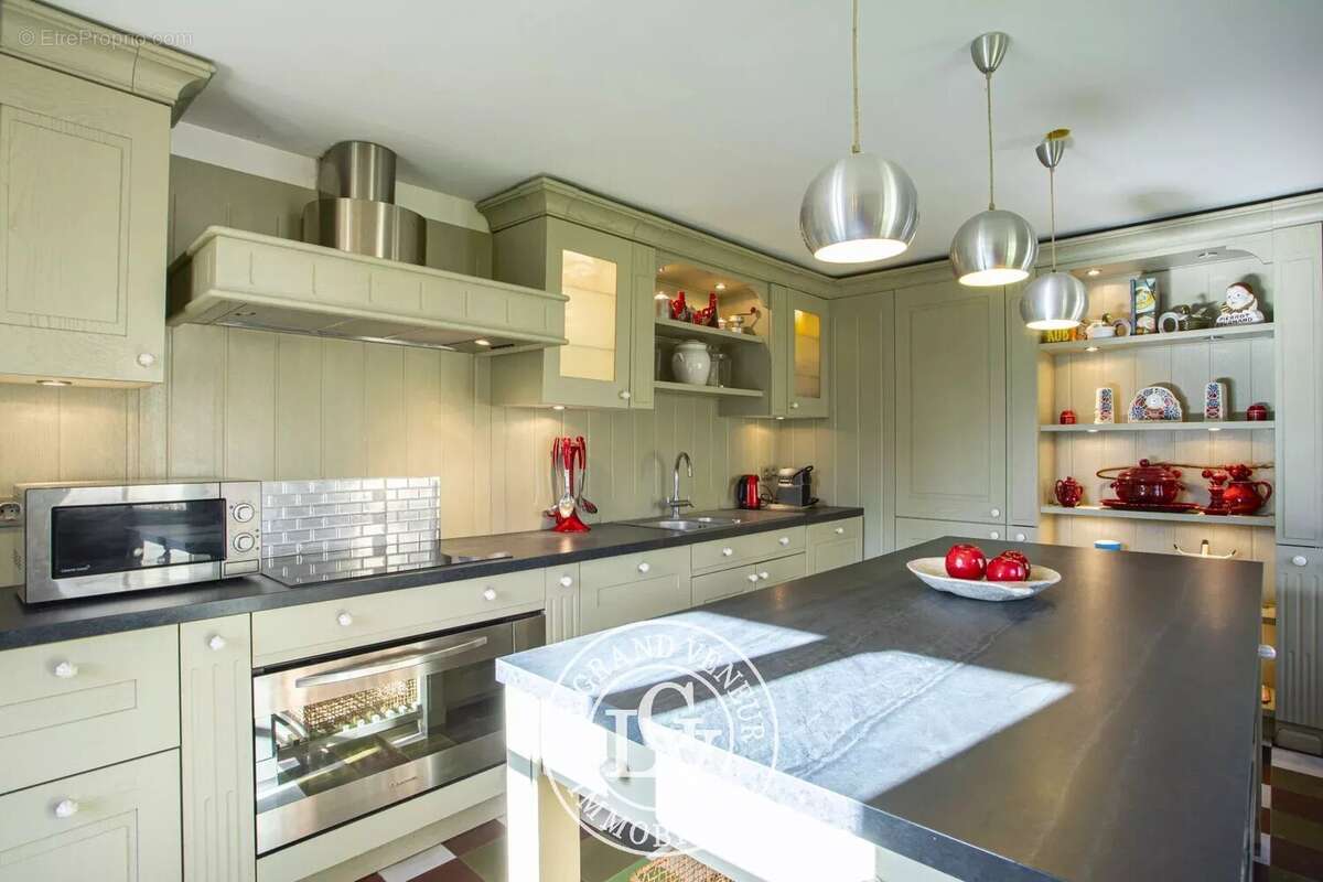 Maison à MORET-SUR-LOING