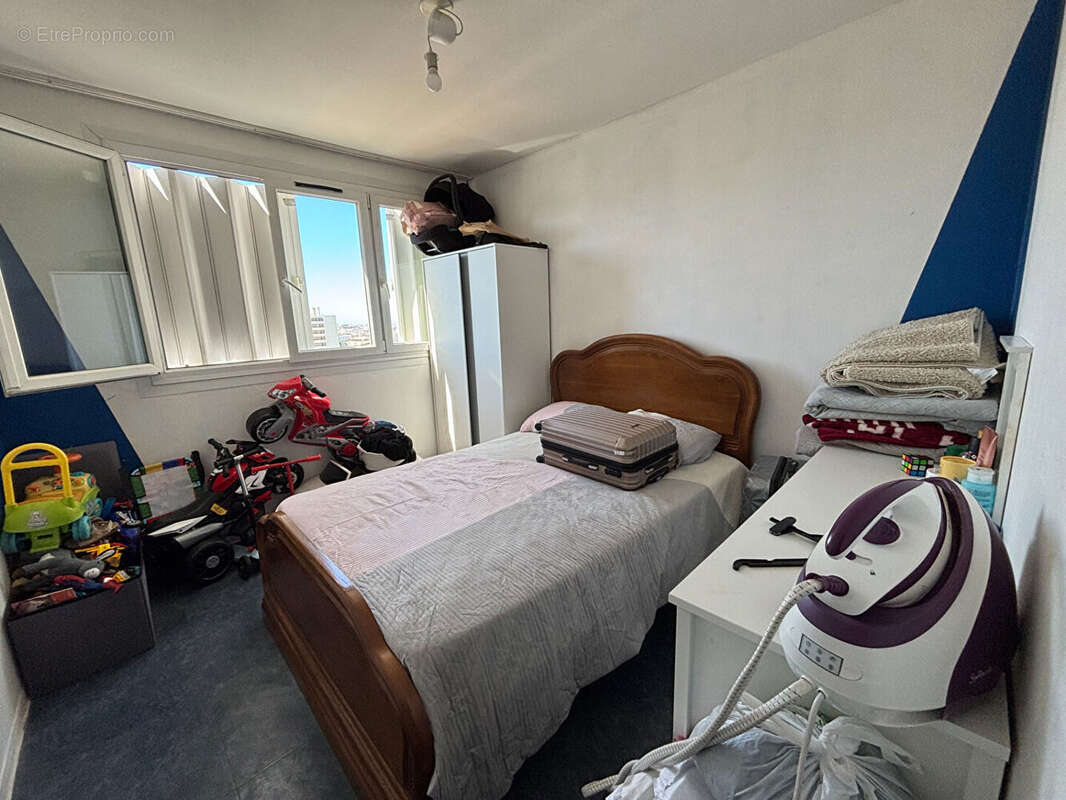 Appartement à MARSEILLE-14E