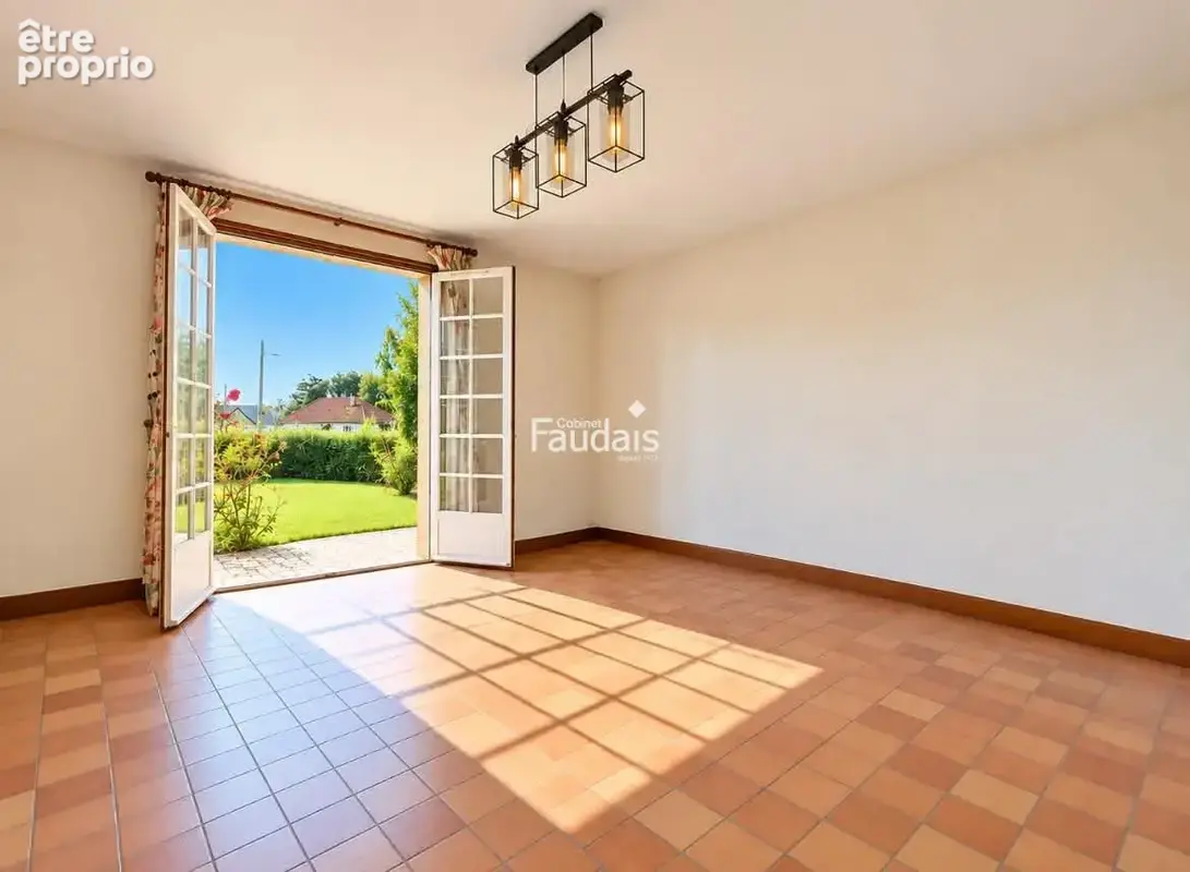 Maison 4 pièces 95 m² à vendre à Lithaire (50250) - photo 6