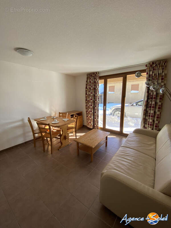 Appartement à LES ANGLES