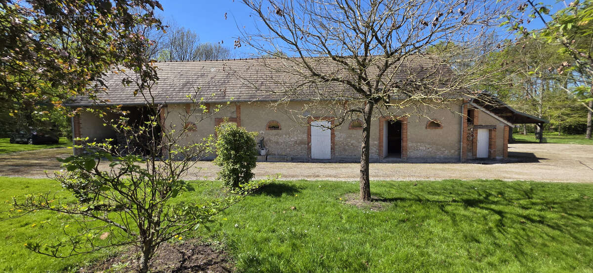 Maison à BEAUMONT-DU-GATINAIS