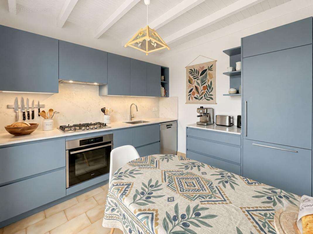 Maison de charme avec grand terrain constructible - photo 5