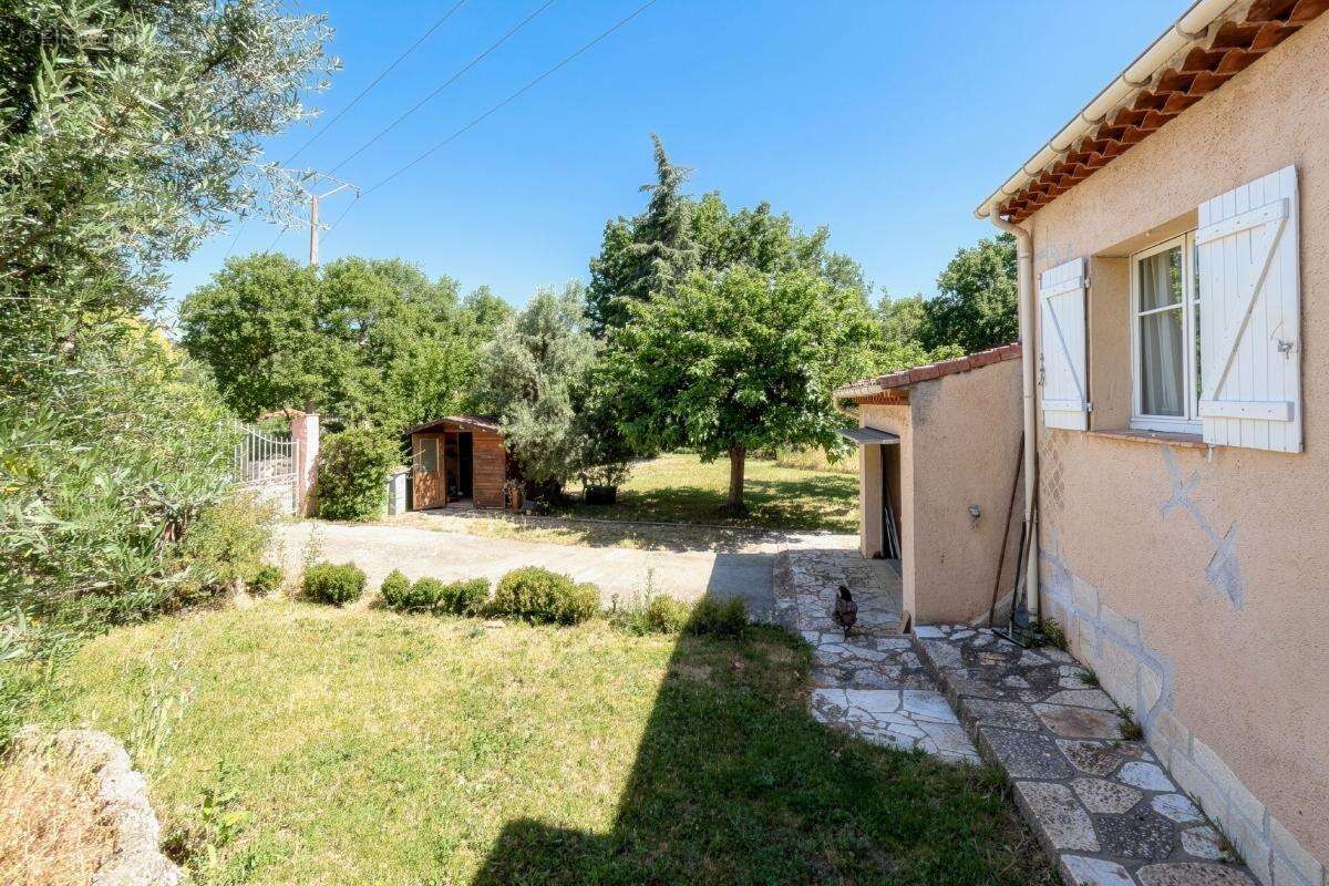Maison à BOUC-BEL-AIR