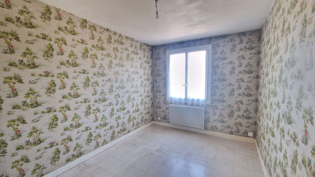 Langon proche gare - maison 4 chambres - terrain 980 m2 - photo 9