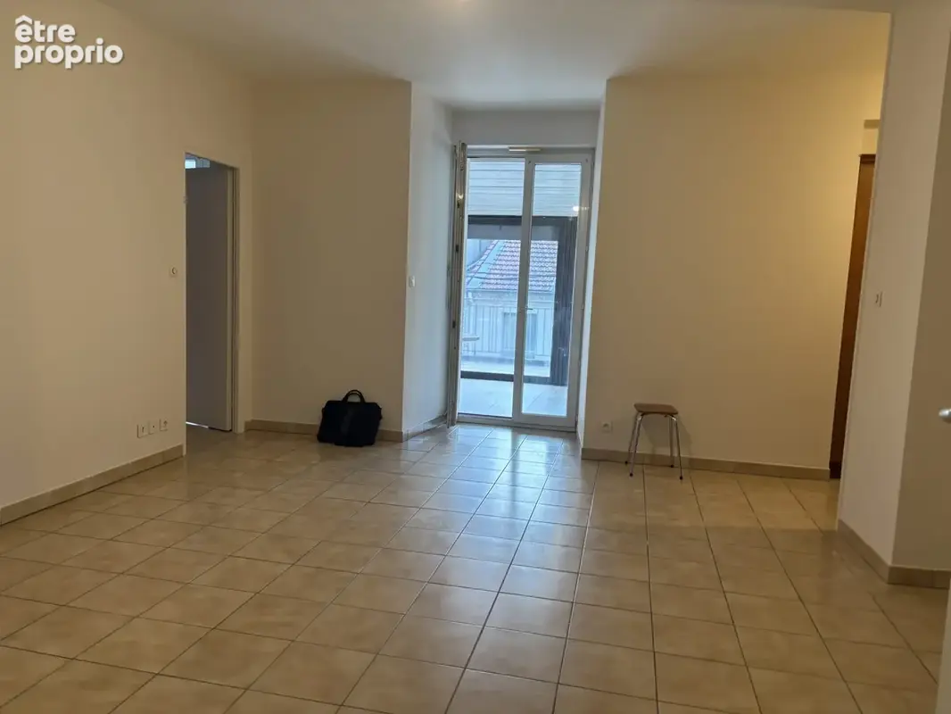 Appartement 3 pièces 73 m² à vendre à Aubenas (07200) - photo 3