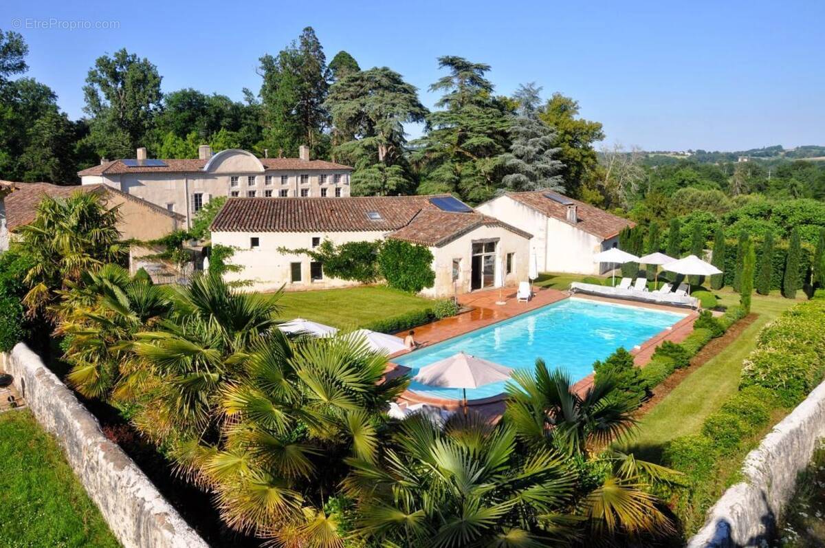 Maison à NERAC
