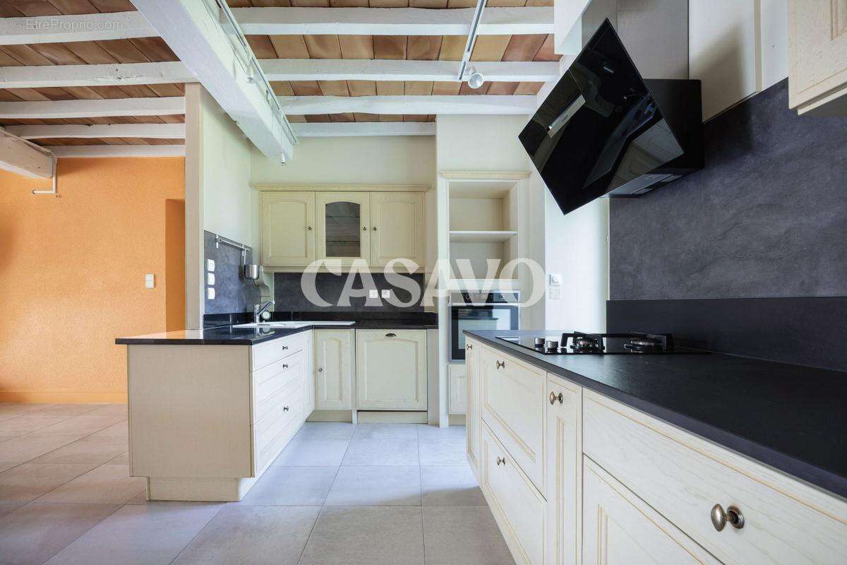 Maison à REVEL-TOURDAN