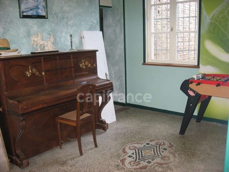 Maison à LES LOGES