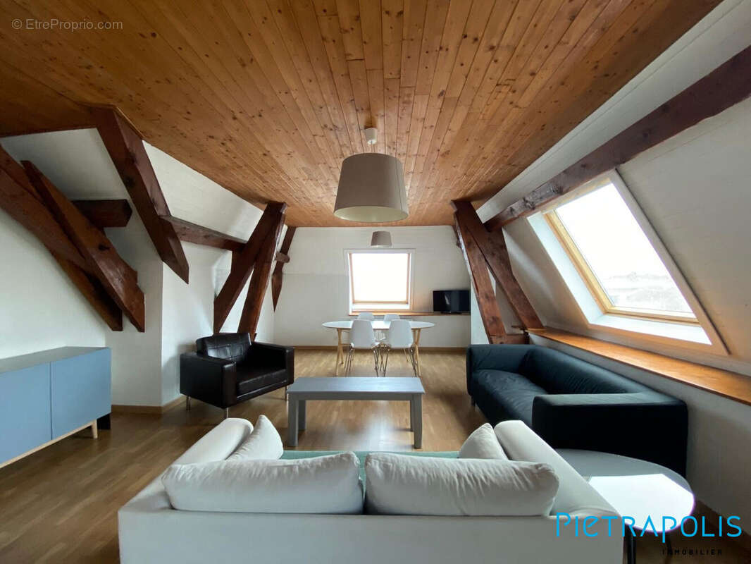 Appartement à GEX