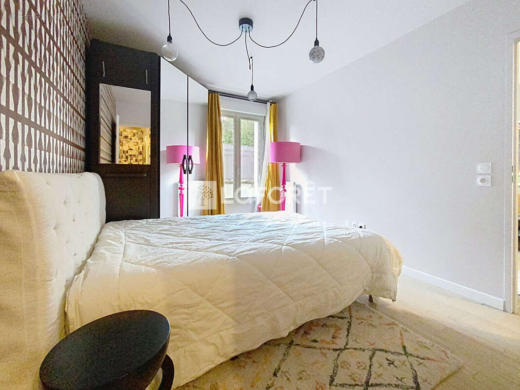 Appartement à VERNEUIL-SUR-SEINE