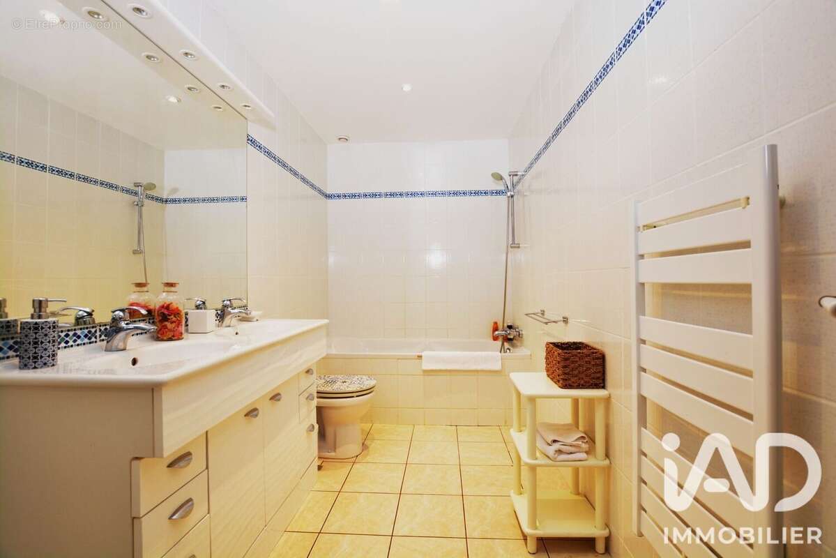 Maison 141 m² à Ginestas  - photo 9