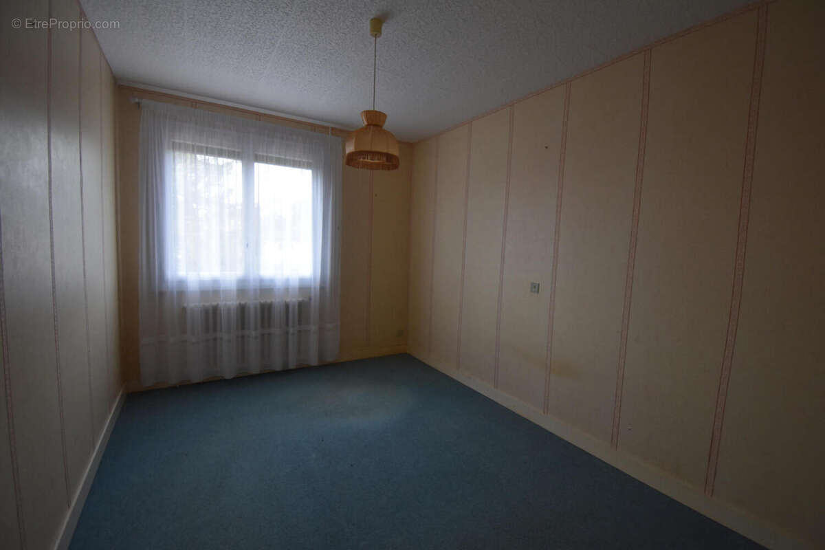 DSC_0021 - Maison à RUELLE-SUR-TOUVRE