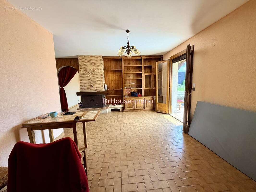Maison à SAINT-NICOLAS-D'ALIERMONT