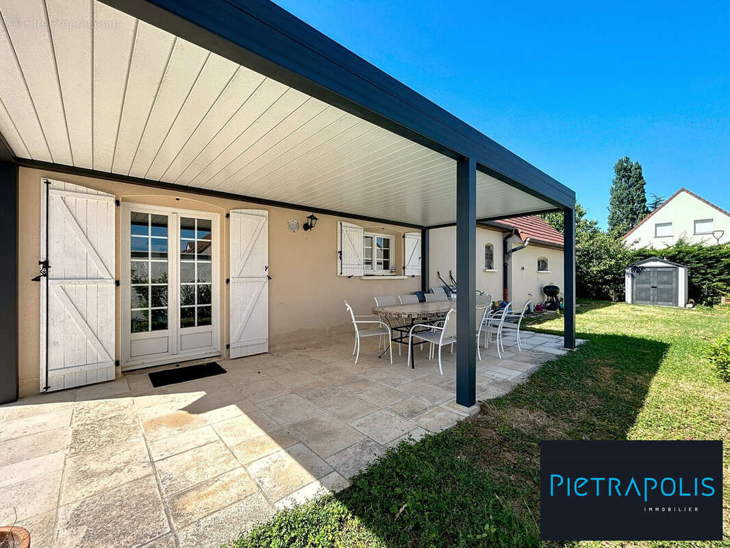 Maison à RUFFEY-LES-ECHIREY