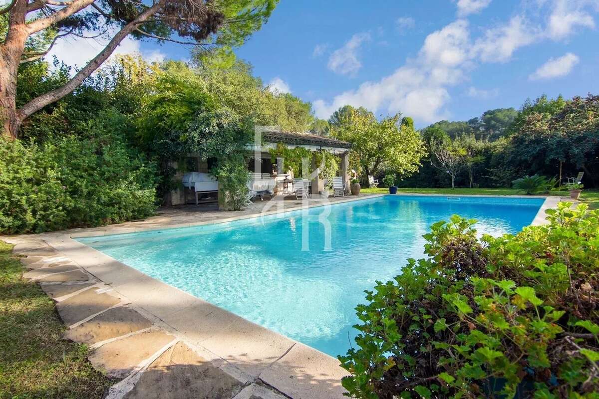 Maison à MOUGINS