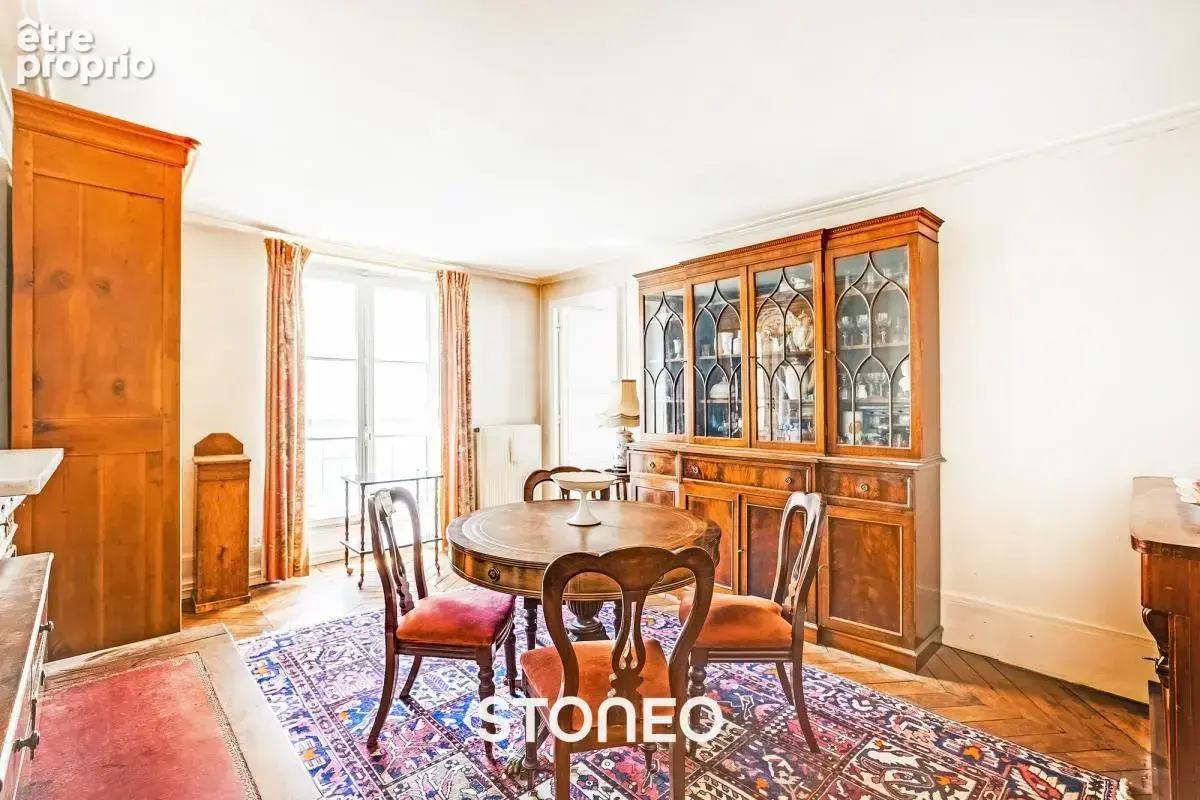 Appartement familial 4 pièces avec vue dégagée – 71 m² au cœur du 9e arrondissement - photo 4