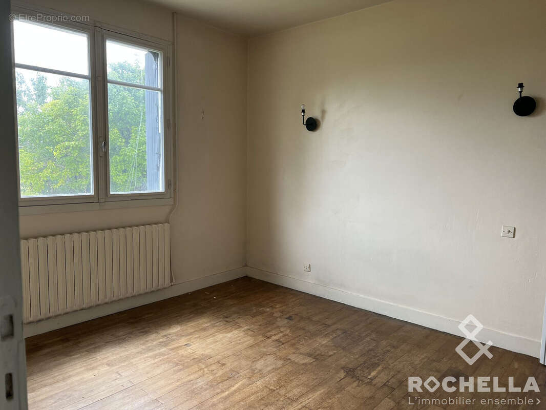 Maison à ROMAZIERES