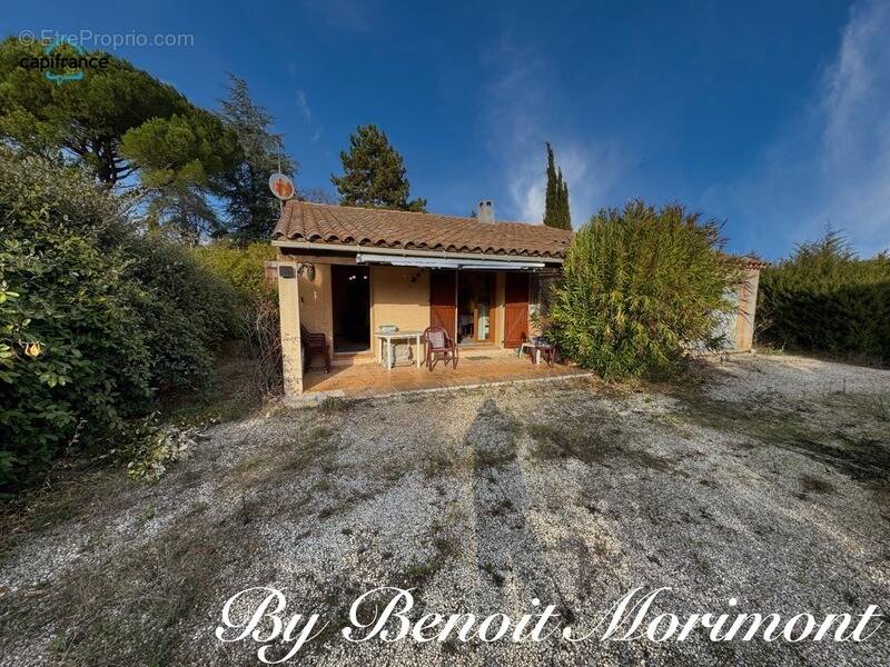 Maison à LORGUES