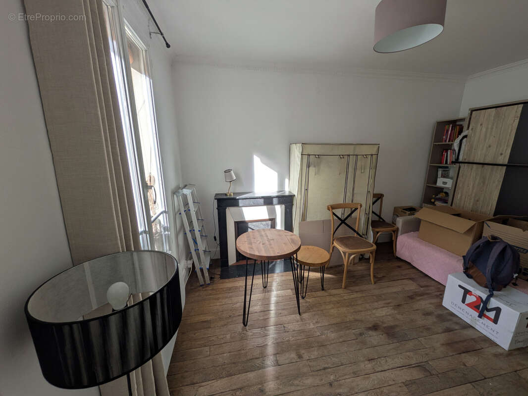 Appartement à PARIS-15E
