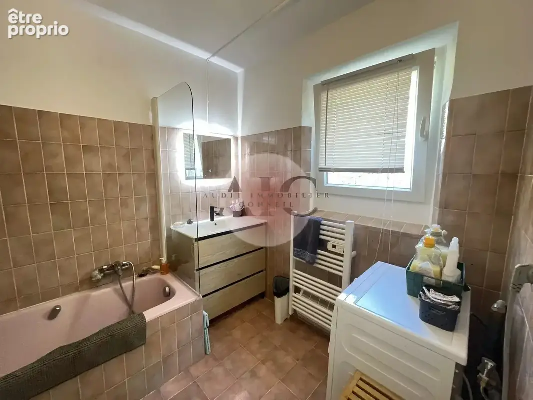 Appartement 4 pièces 104 m² à vendre à Fayence (83440) - photo 10