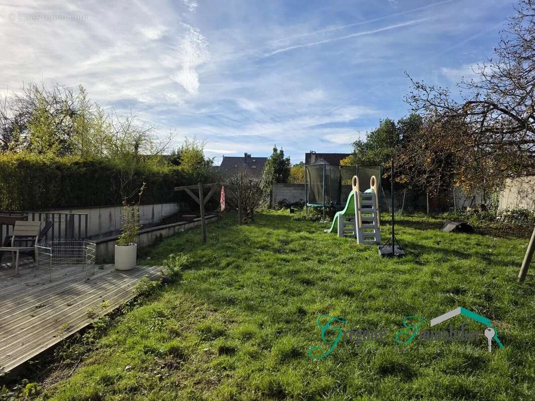 Maison à MONTIGNY-SUR-LOING