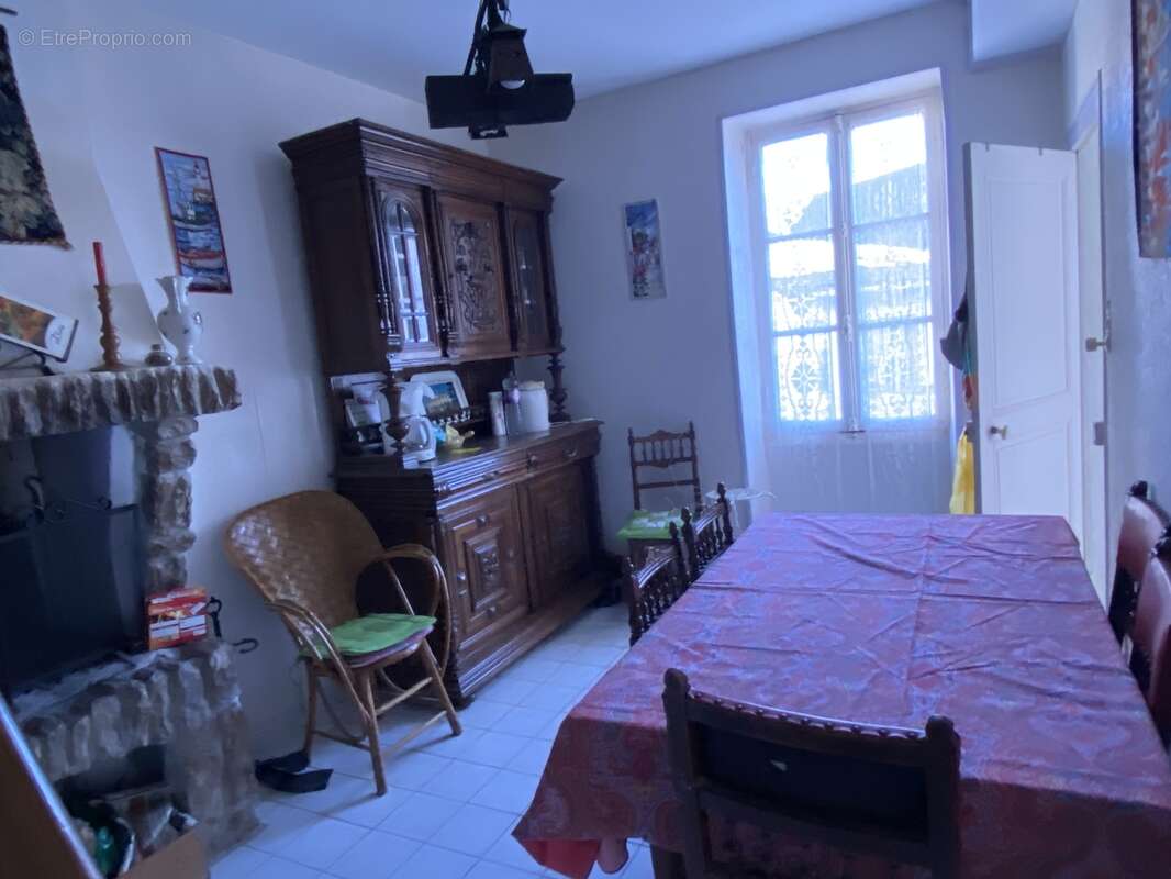 VENDUE.  Maison avec dépendance à 5 minutes de Vermenton - photo 5