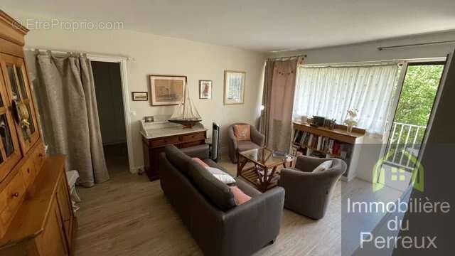 Appartement à LE PERREUX-SUR-MARNE