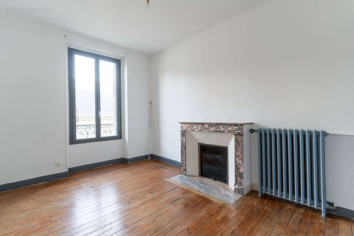 Maison à SAVONNIERES