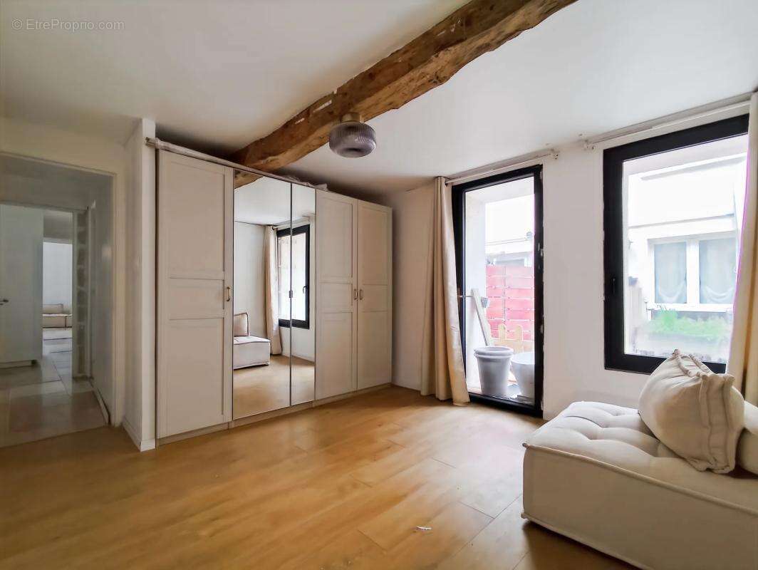 Maison à EPONE